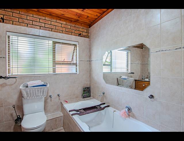 3 BEDROOM HOUSE TO LET IN GLENVISTA